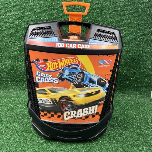Hot wheels rolling - hot,